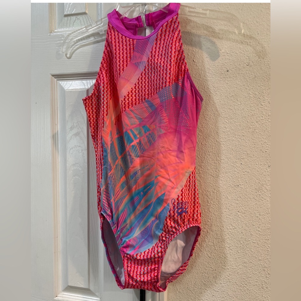 Womens GK Leo adult medium Simone Biles Original